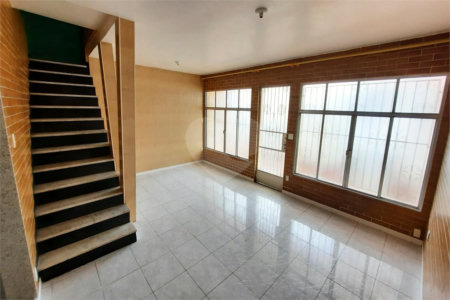 Casa de Vila à venda com 5 quartos, sendo 1 suíte, em Freguesia (jacarepaguá), Rio de Janeiro, RJ