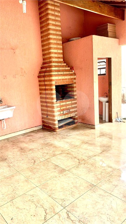 Casa à venda com 3 quartos, sendo 1 suíte, em Vila Figueira, Suzano, SP