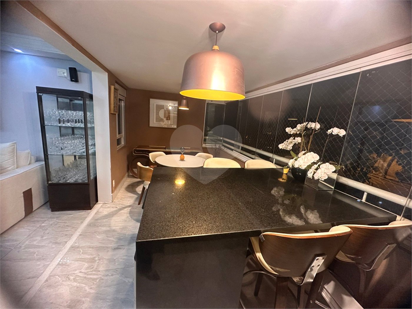 Apartamento à venda com 4 quartos, sendo 3 suítes, em Paraíso do Morumbi, São Paulo, SP