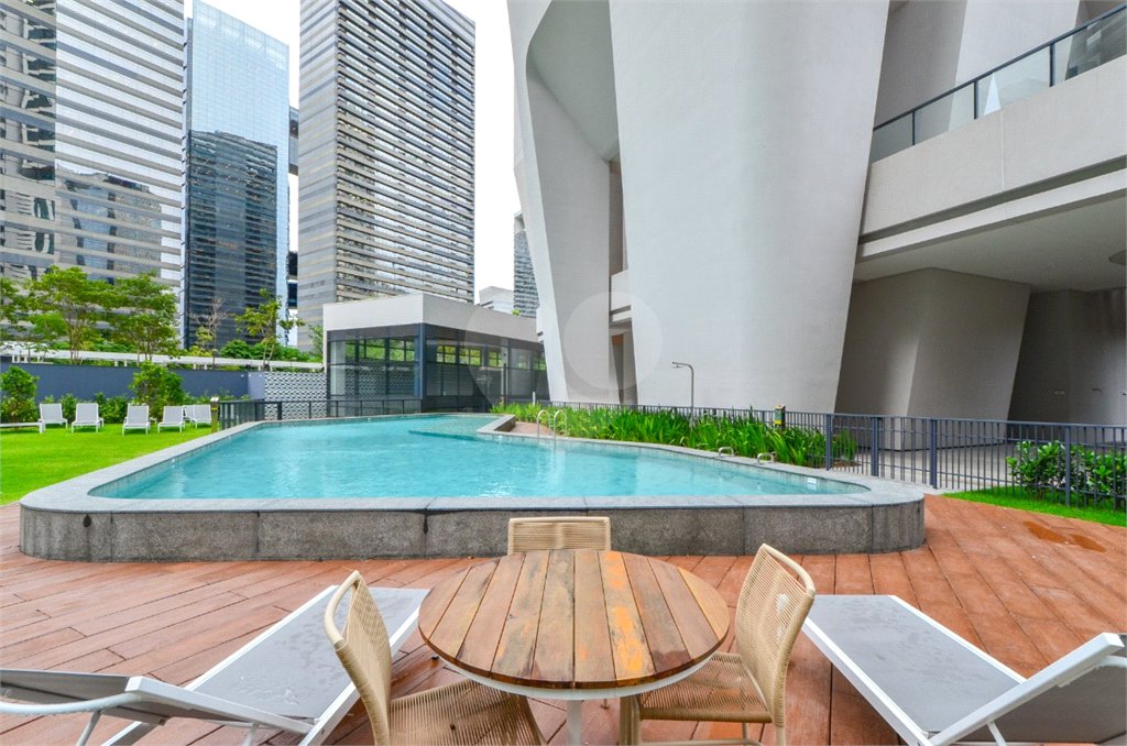 Apartamento à venda com 4 quartos, sendo 2 suítes, em Chácara Santo Antônio (zona Sul), São Paulo, SP