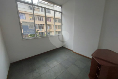 Apartamento à venda com 3 quartos, sendo 1 suíte, em Tijuca, Rio de Janeiro, RJ