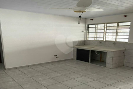 Casa à venda com 2 quartos em Rio Pequeno, São Paulo, SP