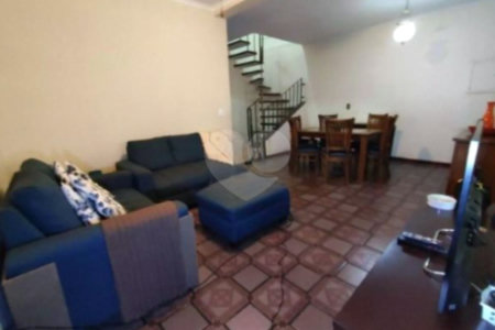 Sobrado à venda com 3 quartos, sendo 1 suíte, em Chácara Belenzinho, São Paulo, SP