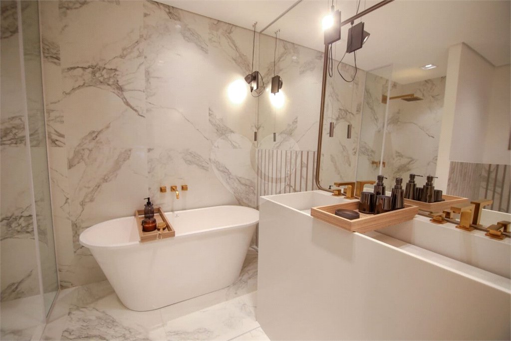 Apartamento à venda com 3 suítes em Vila Mariana, São Paulo, SP