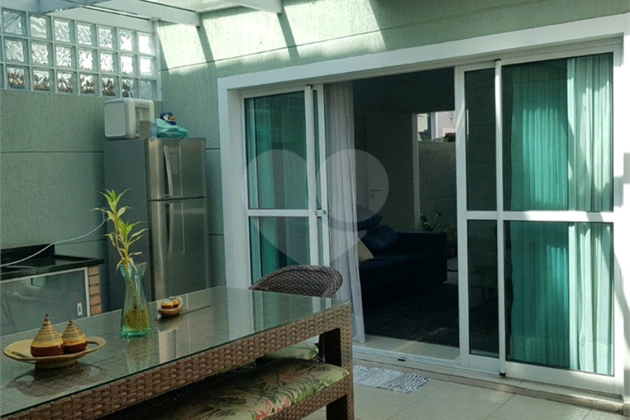 Sobrado à venda com 3 quartos, sendo 2 suítes, em Santana, São Paulo, SP