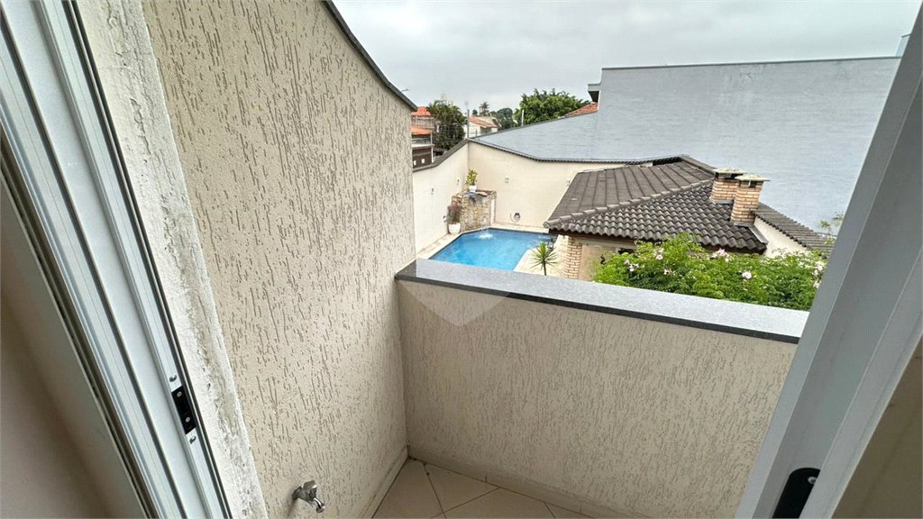 Casa à venda com 4 quartos, sendo 3 suítes, em Vila Galvão, Guarulhos, SP