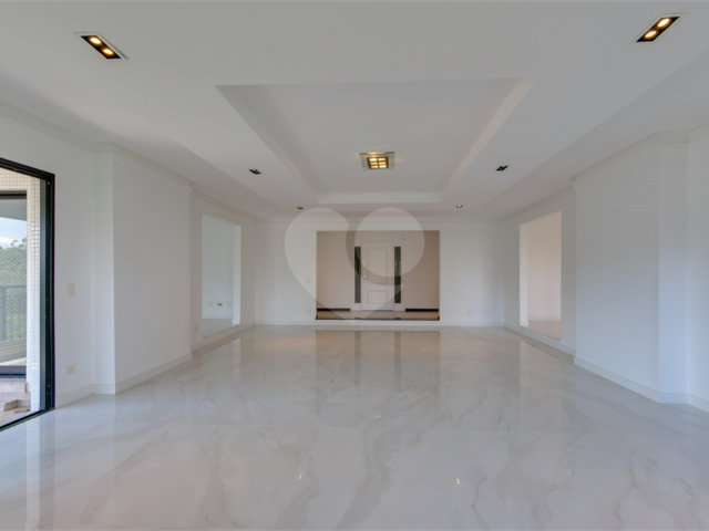 Apartamento à venda com 4 suítes em Jardim Marajoara, São Paulo, SP