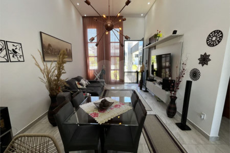 Casa à venda com 3 quartos, sendo 1 suíte, no condomínio Phytus, Itupeva - SP