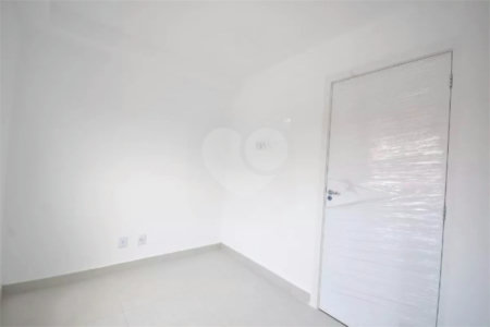 Apartamento à venda com 1 suíte em Vila Guilherme, São Paulo, SP