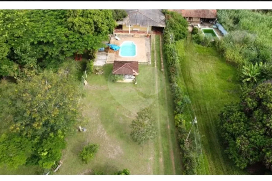 Chácara à venda com 5 quartos, sendo 2 suítes, em Chácara Recreio Danubio, Holambra, SP