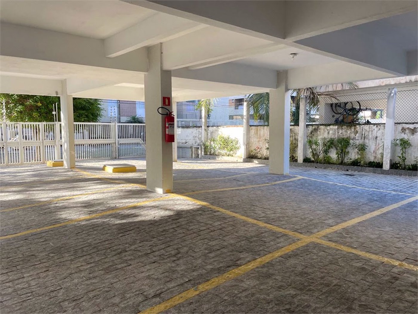 Apartamento, 110 m² - venda por R$ 550.000,00 ou aluguel por R$ 4.650,00/mês - Enseada - Guarujá/SP