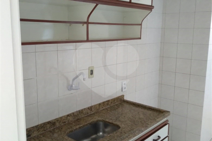 Apartamento à venda com 2 quartos em Parque Edu Chaves, São Paulo, SP