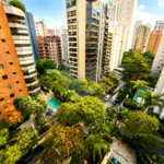 Apartamento à venda com 3 suítes em Moema, São Paulo, SP