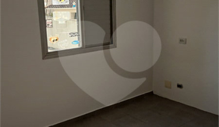 Apartamento à venda com 3 quartos, sendo 1 suíte,  em Vila Olímpia, São Paulo, SP