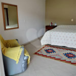 Sobrado à venda com 4 quartos, sendo 2 suítes, em Vila Petrópolis, Atibaia, SP