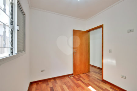 Casa à venda com 3 quartos, sendo 1 suíte, em Santo Amaro, São Paulo, SP