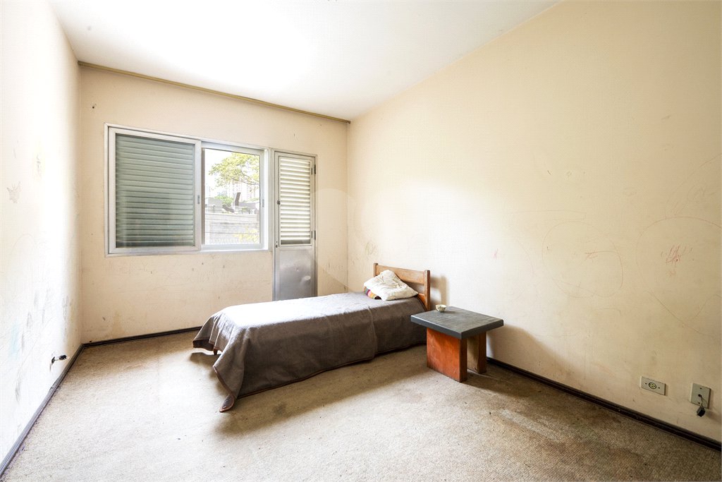 Casa Térrea à venda com 4 quartos, sendo 2 suítes, em Brooklin Velho, São Paulo, SP