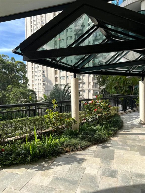 Apartamento à venda com 4 suítes em Paraíso do Morumbi, São Paulo, SP