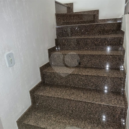 Sobrado à venda com 3 quartos, sendo 1 suíte,  em Jardim Campo Limpo, São Paulo, SP