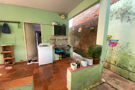 Casa à venda com 2 quartos em Residencial Ponta Porã I, Ponta Porã, MS