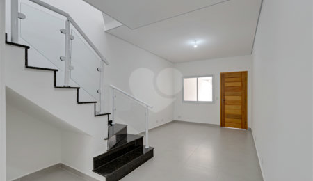 Sobrado à venda com 3 quartos, sendo 1 suíte,  em Cupecê, São Paulo, SP
