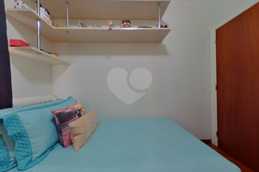 Casa à venda com 3 suítes no condomínio Itatinga I, São Paulo - SP