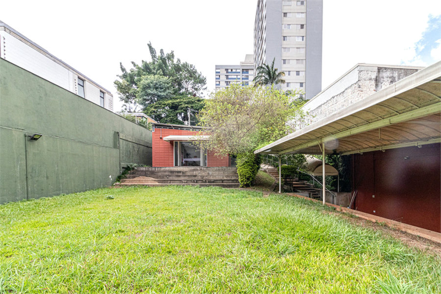 Terreno à venda em Vila Madalena, São Paulo, SP