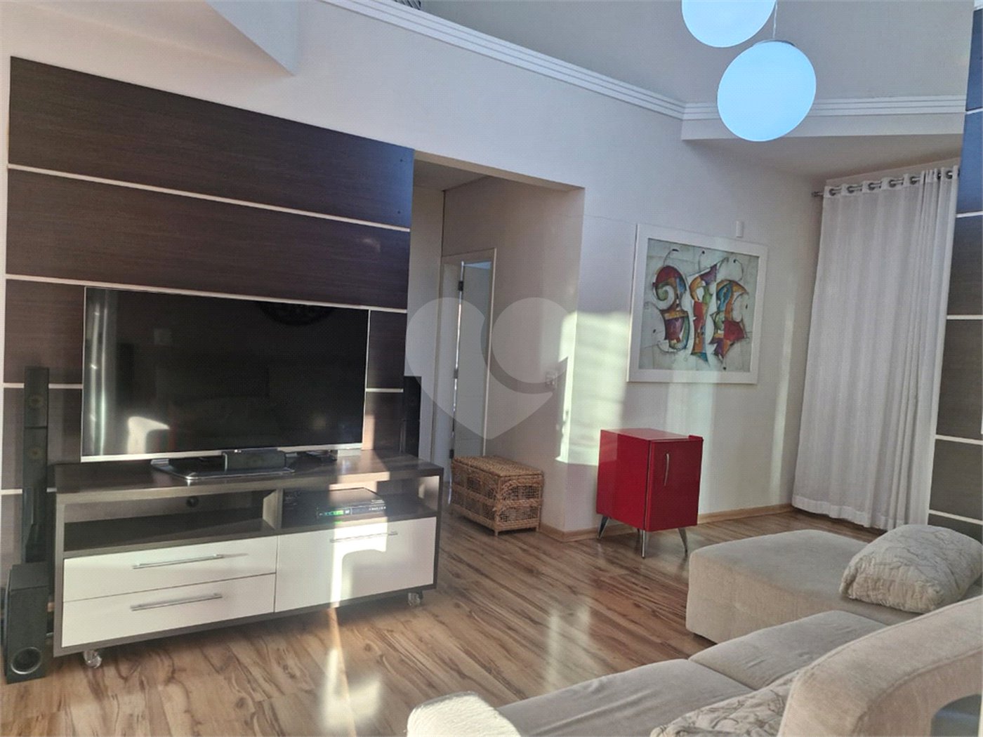 Casa à venda ou para alugar com 4 suítes no condomínio Suzano, Suzano - SP