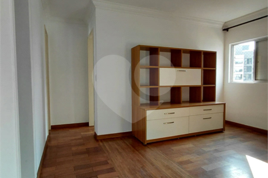 Apartamento à venda com 2 quartos em Vila Guarani, São Paulo, SP