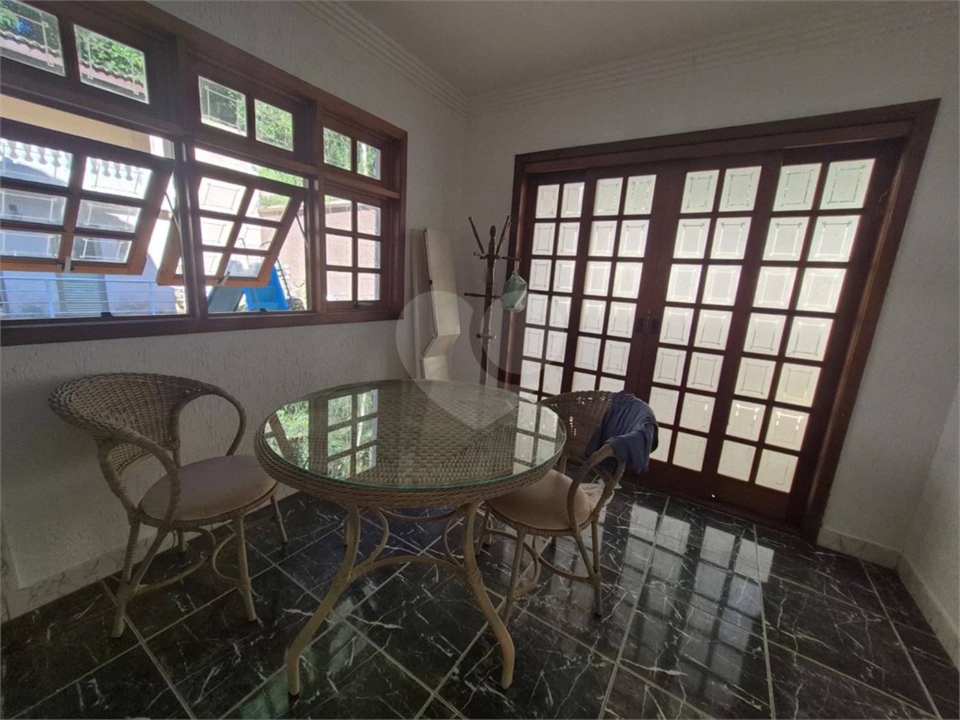 Casa à venda com 4 suítes no condomínio Alpes da Cantareira, Mairiporã - SP