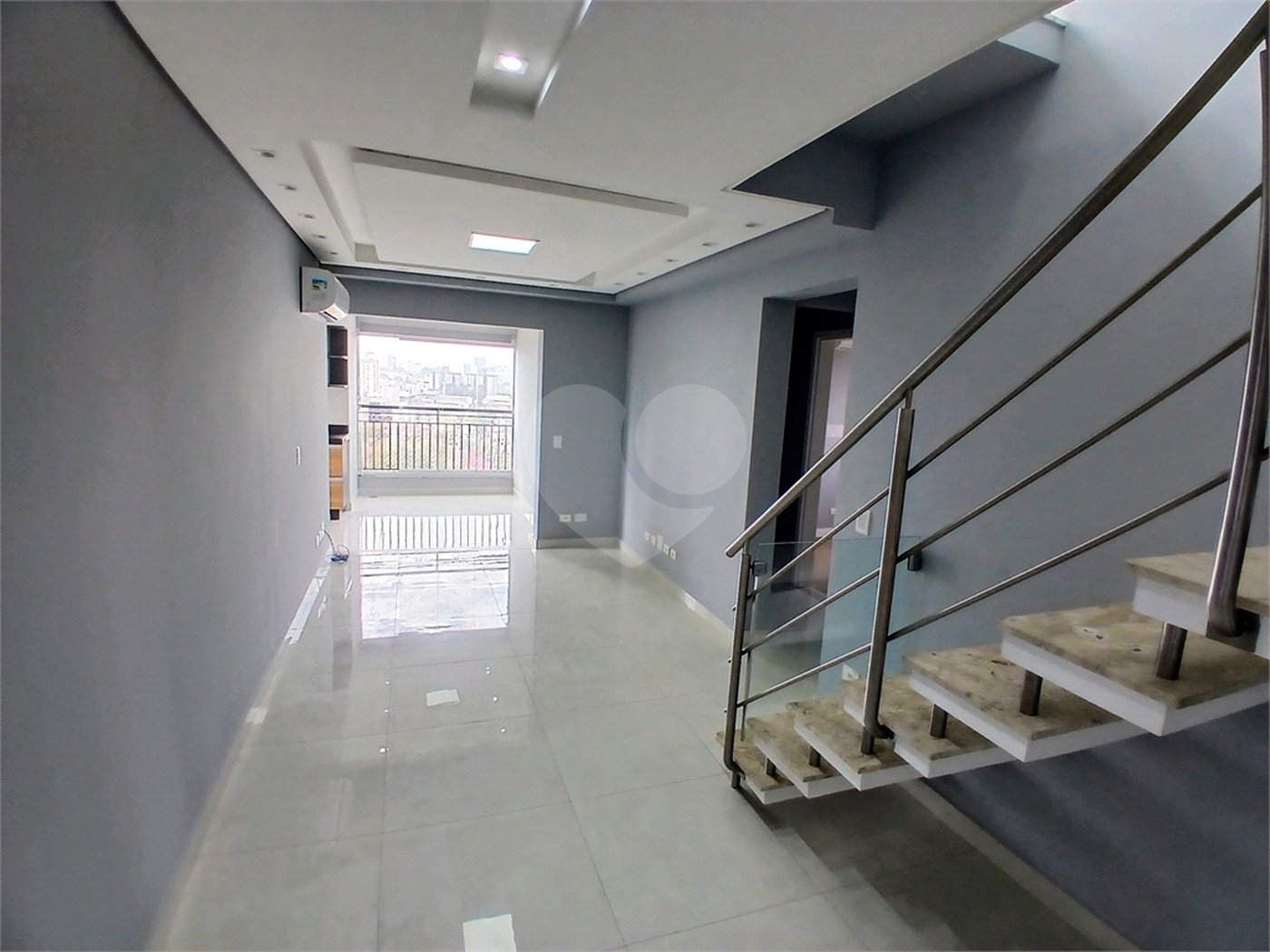 Cobertura à venda com 3 quartos, sendo 1 suíte, em Santana, São Paulo, SP