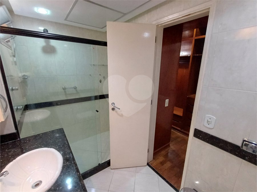 Apartamento à venda com 4 quartos, sendo 1 suíte, em Tijuca, Rio de Janeiro, RJ