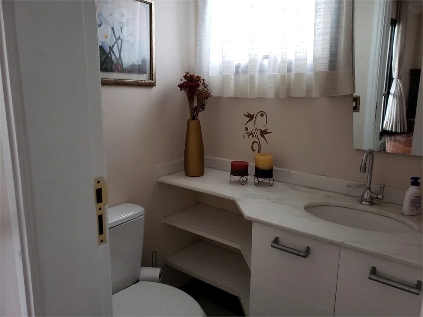 Apartamento à venda com 4 quartos, sendo 2 suítes,  em Vila Andrade, São Paulo, SP