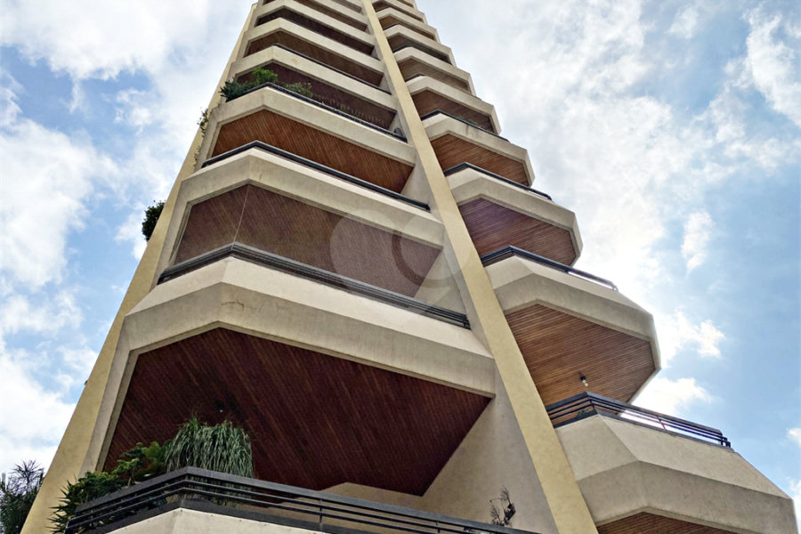 Apartamento à venda com 4 suítes em Santana, São Paulo, SP