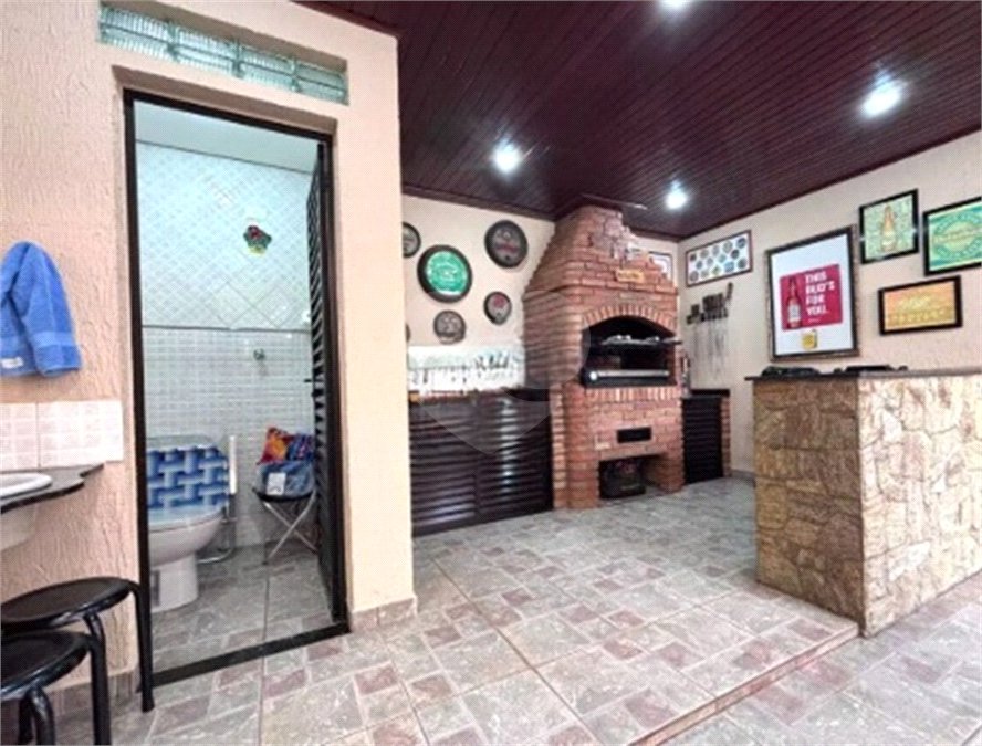 Sobrado à venda ou para alugar com 3 quartos, sendo 1 suíte,  em Jardim Maria Helena, Guarulhos, SP