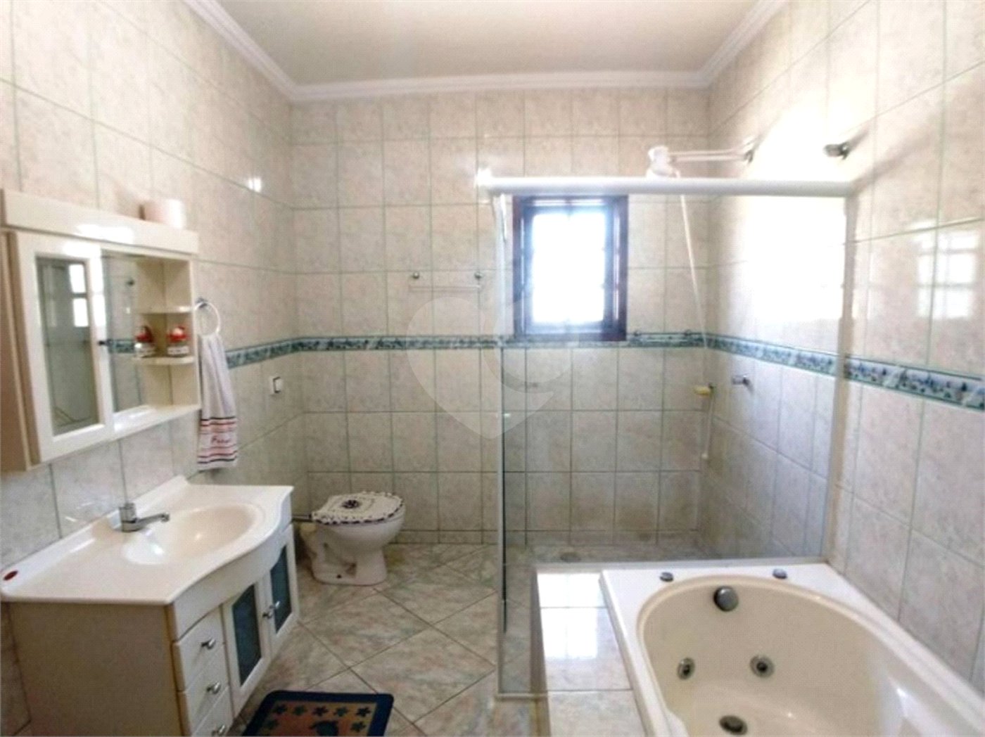 Casa à venda com 3 suítes em Vista Alegre, Vinhedo, SP