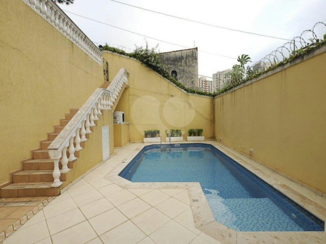 Casa à venda com 5 suítes em Jardim Marajoara, São Paulo, SP