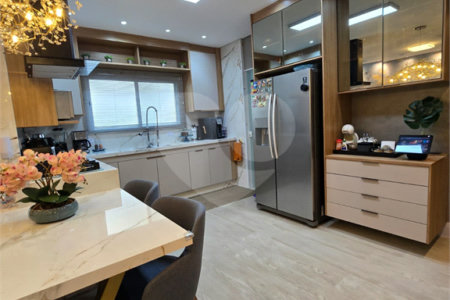 Apartamento à venda com 2 suítes em Canto do Forte, Praia Grande, SP