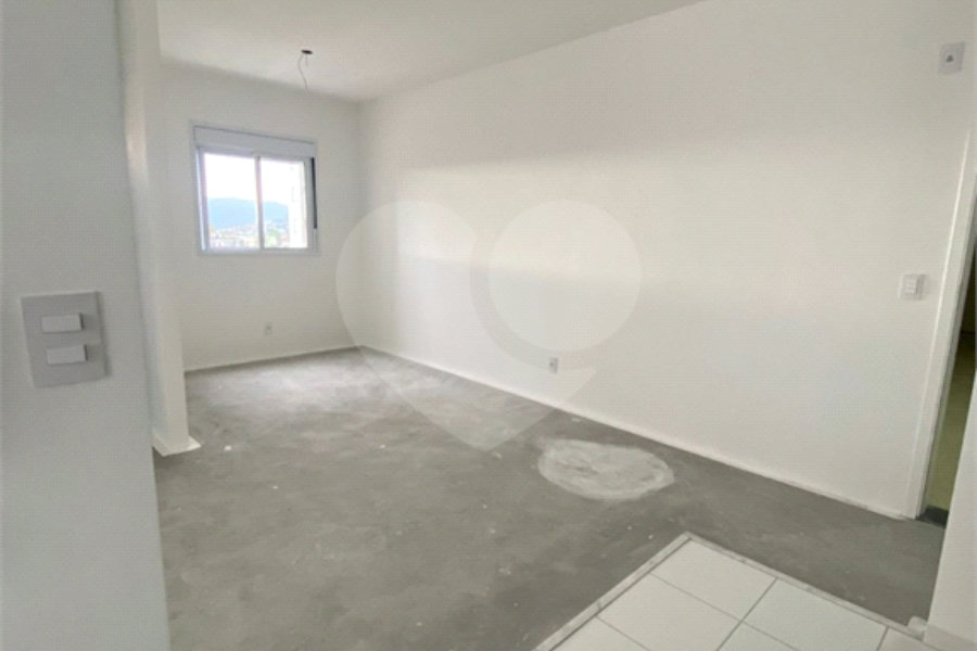 Apartamento à venda com 1 quarto em Vila Nova Cachoeirinha, São Paulo, SP