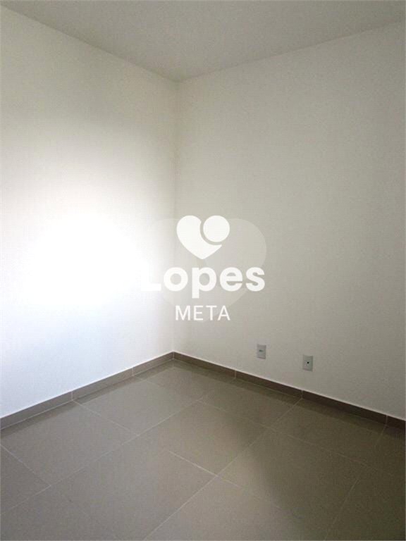 Apartamento à venda com 3 quartos, sendo 1 suíte, em Parque Residencial Aquarius, São José dos Campos, SP