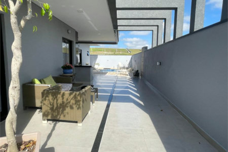 Casa à venda com 3 suítes no condomínio Mônaco, São José dos Campos - SP
