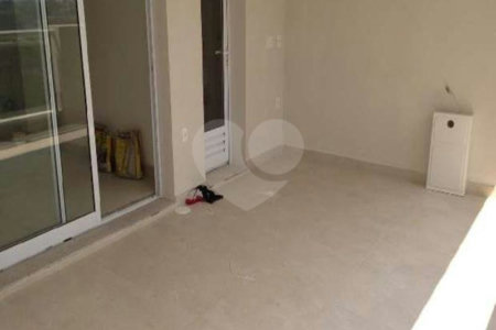 Apartamento à venda com 2 quartos, sendo 1 suíte, em Água Branca, São Paulo, SP