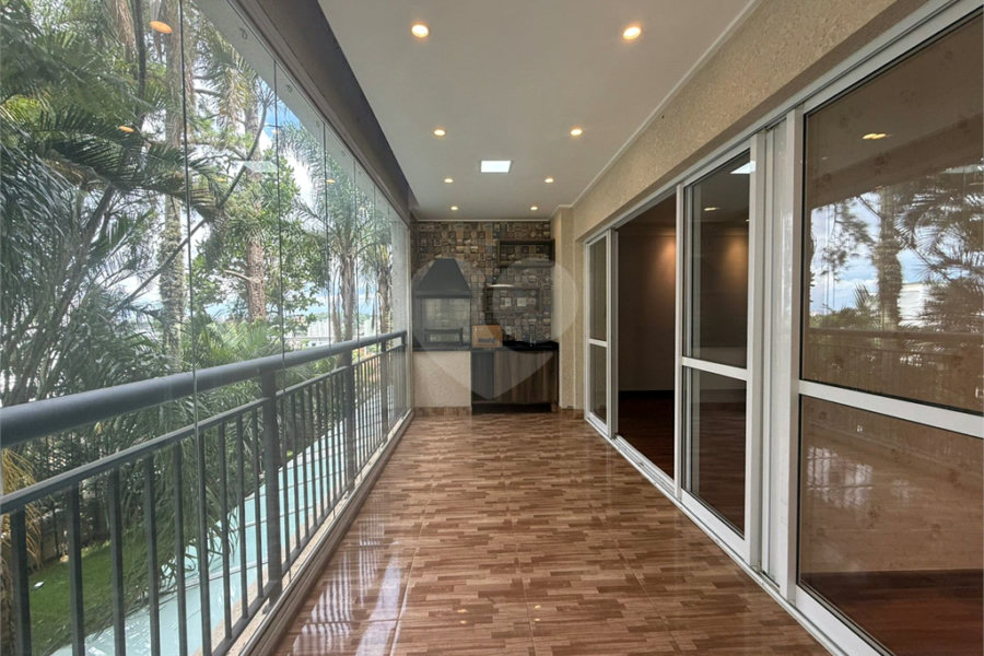 Apartamento à venda com 3 quartos, sendo 2 suítes, em Vila Irmãos Arnoni, São Paulo, SP