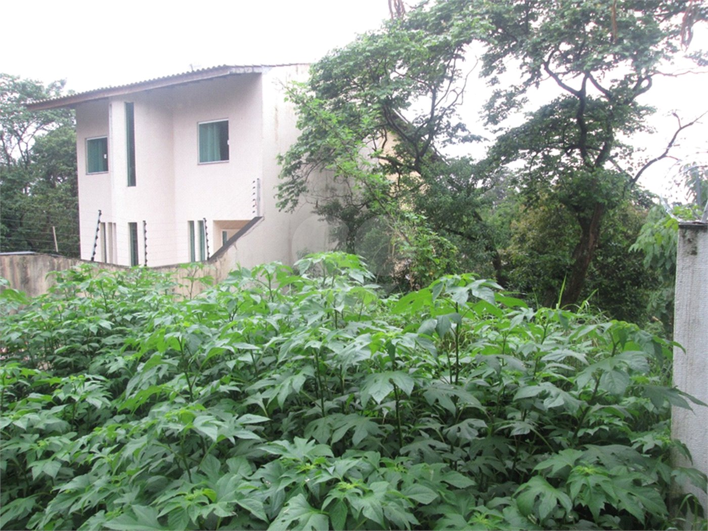 Terreno à venda no condomínio Loteamento Jardim entre Serras, São Paulo - SP