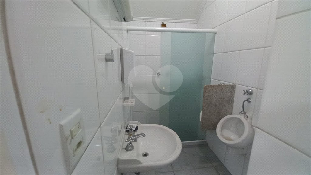 Casa para alugar com 3 quartos, sendo 1 suíte, em Jardim Bonfiglioli, São Paulo, SP