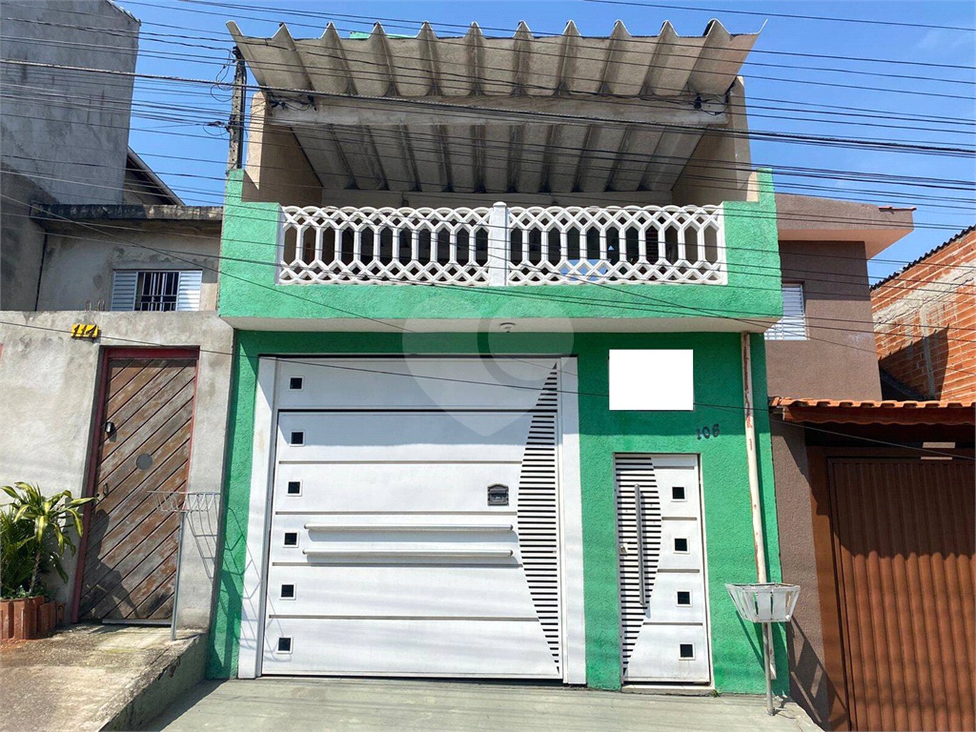 Sobrado à venda com 3 quartos, sendo 1 suíte, em Jardim Beatriz, Poá, SP