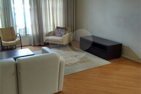 Casa à venda com 3 quartos, sendo 1 suíte, em Vila Madalena, São Paulo, SP