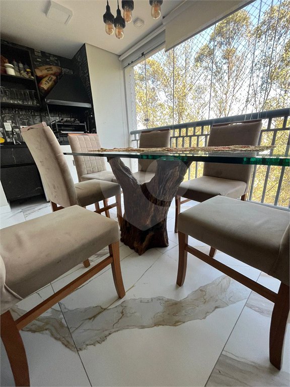 Apartamento à venda com 3 quartos, sendo 1 suíte, em Campo Grande, São Paulo, SP
