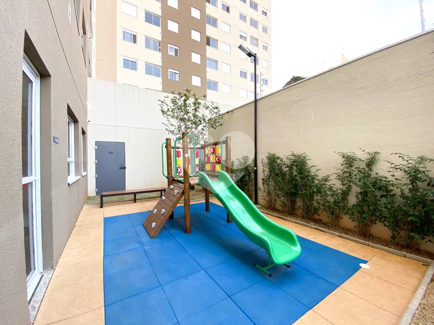 Apartamento à venda com 3 quartos, sendo 1 suíte,  em Parada Inglesa, São Paulo, SP