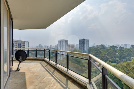 Apartamento à venda com 4 suítes em Santo Amaro, São Paulo, SP